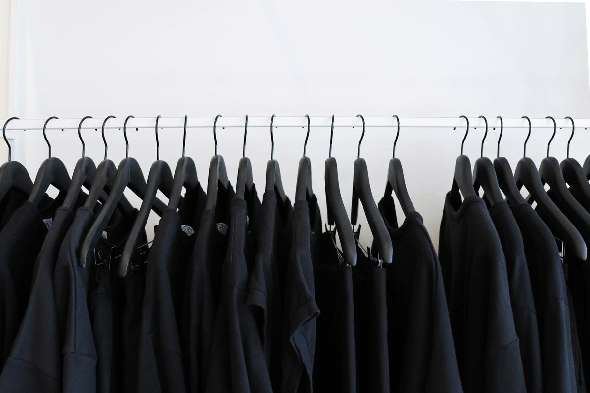 Hoeveel-kost-het-om-een-T-shirt-te-laten-bedrukken